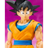 (Pago de Reserva) SON GOKU DAIMA VER. FIG. 14,5 CM DRAGON BALL DAIMA SH FIGUARTS